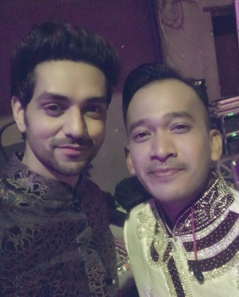 Shakti Arora, aktor ganteng Bollywood yang sering tampil di Pesbukers