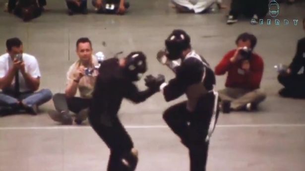Ini satu-satunya pertarungan nyata Bruce Lee yang sempat direkam video