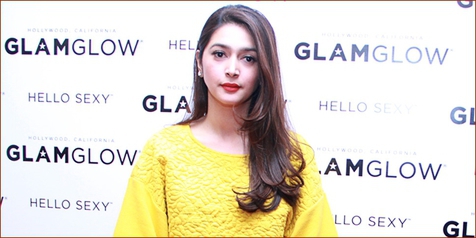 9 Seleb ini tekuni bisnis kuliner ayam, ada yang bareng pacar