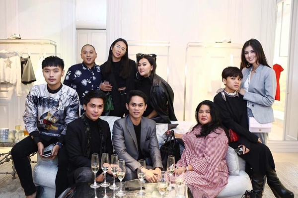 Dikabarkan kencan sama Chef Juna, ini 10 potret cantiknya Atries Angel