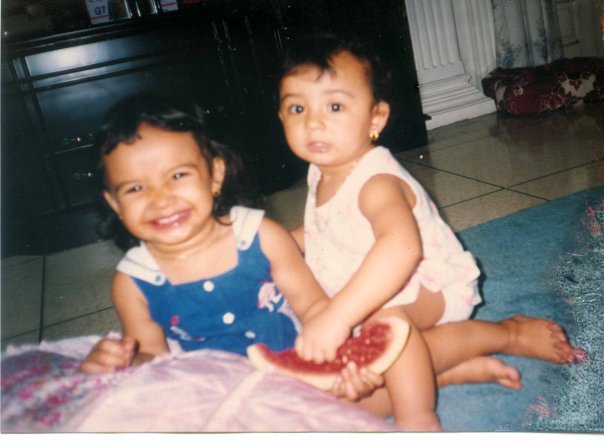 8 Foto masa kecil Zaskia dan Shireen Sungkar, bukti keduanya awet imut