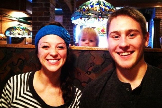 Anak kecil memang suka usil, 13 photobomb ini buktinya