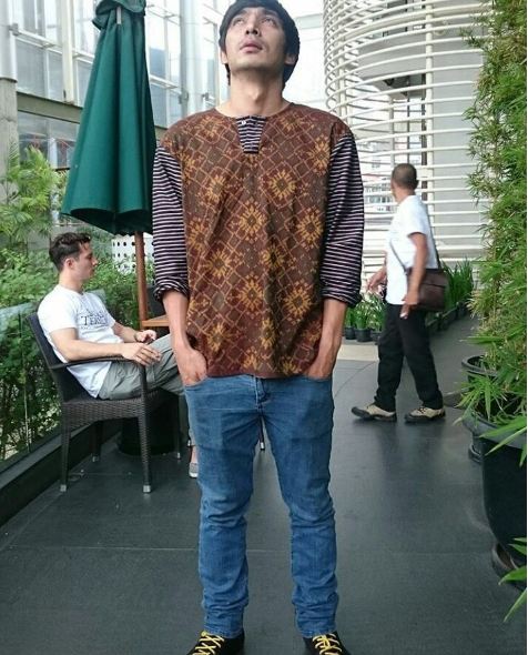 Jelang Lebaran, 10 gaya ala seleb ganteng ini bisa jadi inspirasi