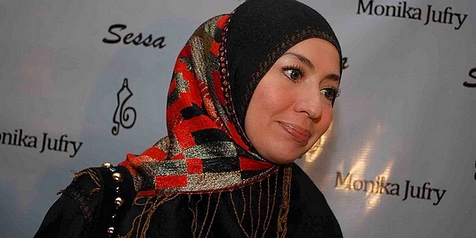 Tobat, 10 mantan model panas ini sekarang cantik menawan dengan hijab