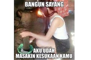 10 Meme susah bangun ini bikin ketawa ngakak, kamu banget nih? 