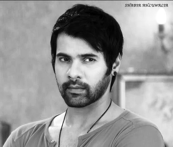 Gantengnya Shabbir Ahluwalia, pemeran Abhi di Lonceng Cinta