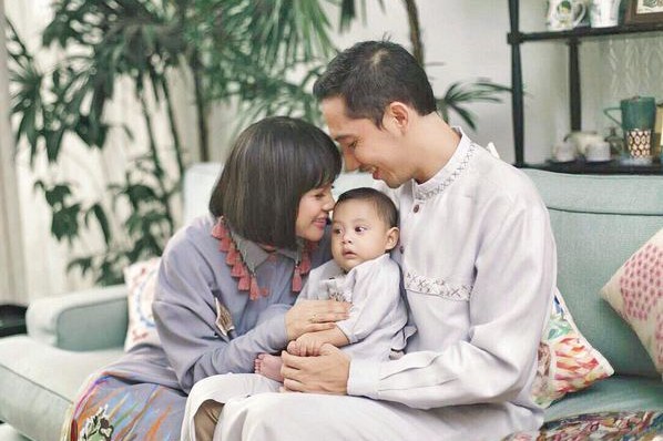 7 Artis cantik ini rayakan lebaran dengan status ibu, makin rame