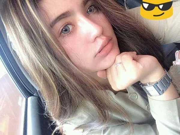 Heboh dikira guru, kenalin Oza Moza si cewek cantik dari Karawang