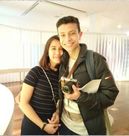 5 Seleb cantik berstatus pacaran sama bule, ada yang masih berondong