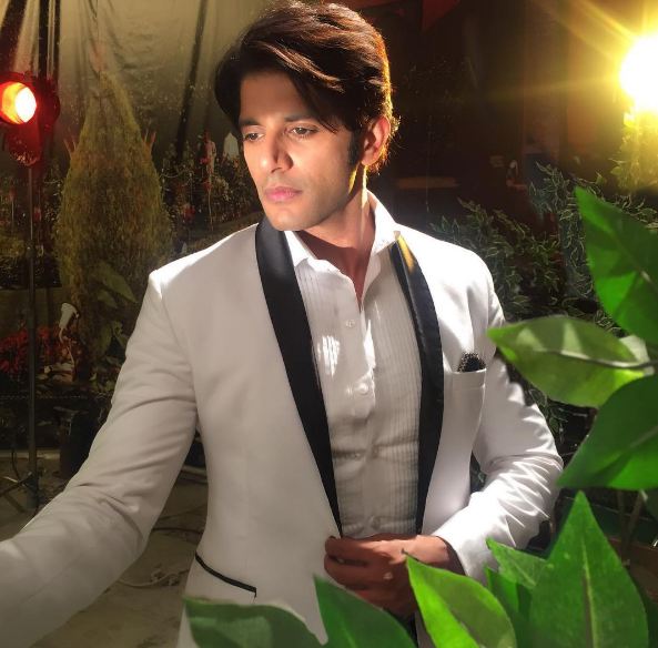 Gantengnya Karanvir Bohra, si Rocky di drama laris Naagin 2 Indosiar