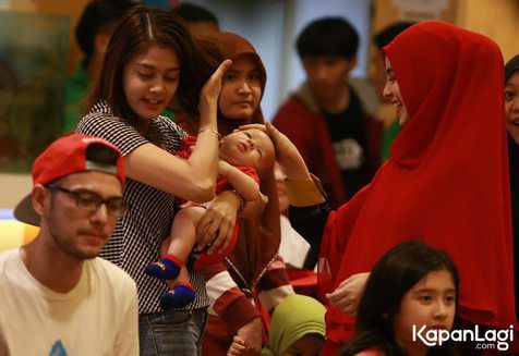 10 Foto kedekatan Biby Alraen, Risty Tagor & Arsen, akur banget