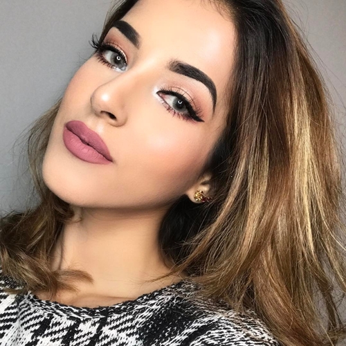Tasya Farasya, si cantik calon dokter gigi dan beauty vlogger hits