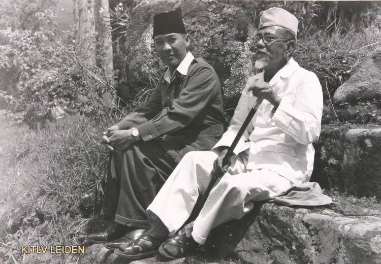 5 Foto langka Bung Karno & H.Agus Salim dalam pengasingan di Brastagi