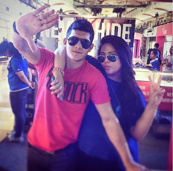 10 Foto mesranya Iko Uwais dan Audy, bukti aktor laga juga romantis