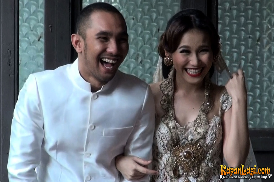 Tampil klasik, 10 seleb ini pilih kenakan kebaya saat prewedding