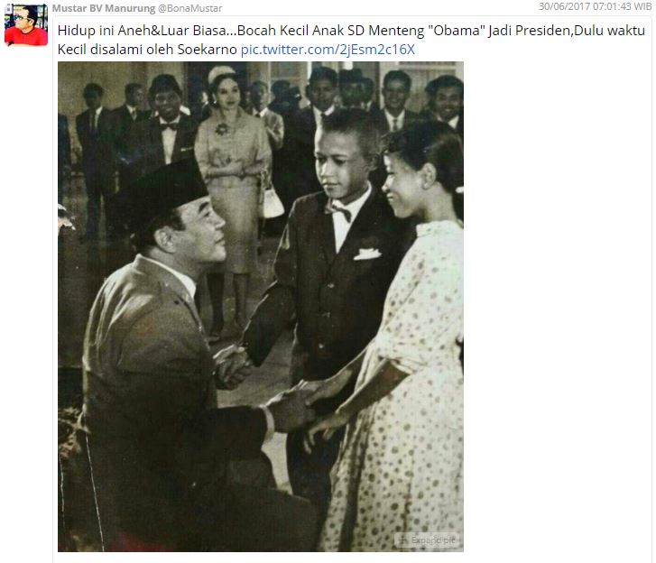 Beredar foto mirip Obama kecil bersalaman dengan Bung Karno, benarkah?