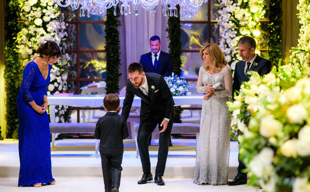 10 Foto meriahnya pesta pernikahan Lionel Messi dan Antonella Roccuzzo