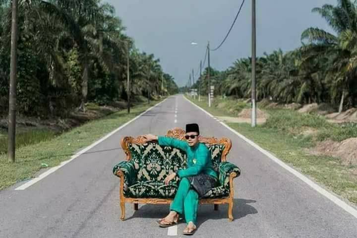 6 Foto bertema hari raya Idul Fitri paling kocak, anti mainstream