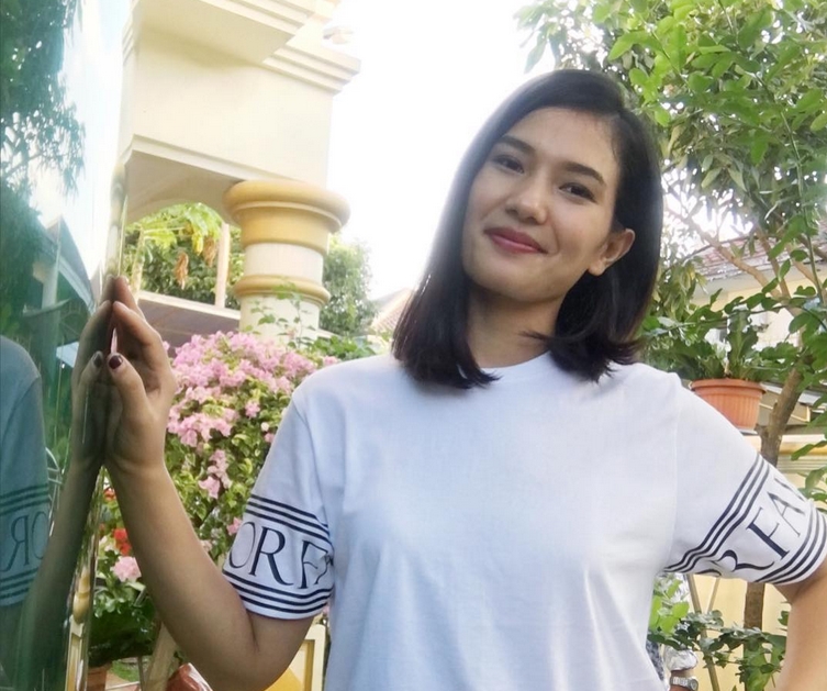 8 Seleb ini ngaku takut naik pesawat, ada 'ritual' unik jika terpaksa