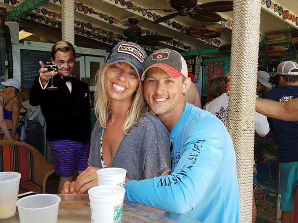 Pasangan ini minta fotonya diedit, 15 hasilnya malah bikin ketawa