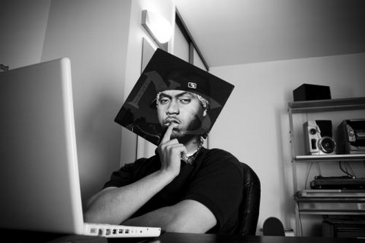 15 Foto tempel wajah ini posisinya pas banget, keren juga kocak 