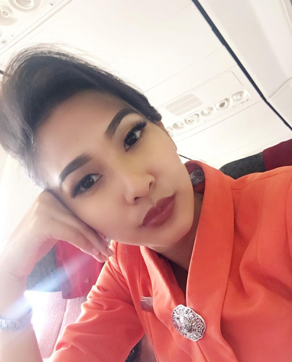 Pramugari ini jebolan MasterChef Indonesia, cantik dan pintar masak