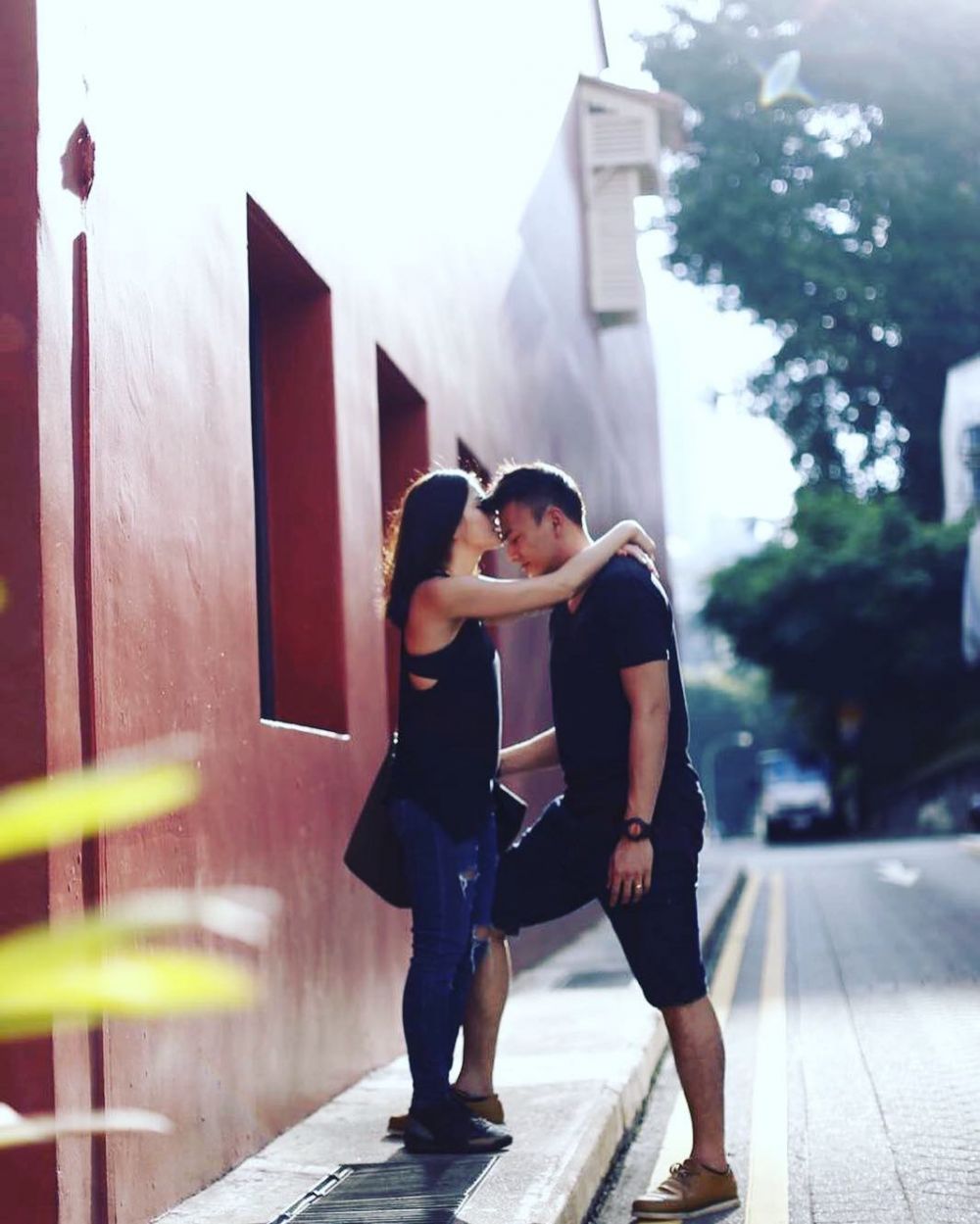 Dikabarkan sudah nikah, ini 13 foto kemesraan Agnez Mo-Wijaya Saputra