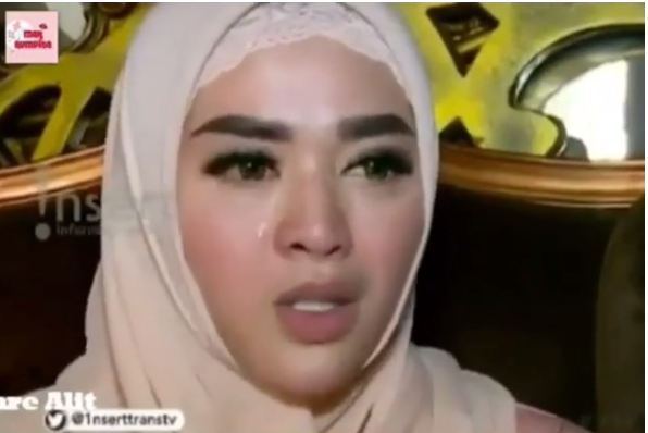 Digugat cerai Lucky Hakim, Tiara Dewi justru jalani tes kehamilan