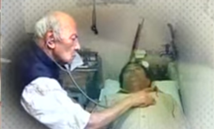 Kisah dokter berusia 102 tahun yang bekerja selama 10 jam sehari