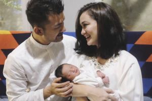 Pengalaman seru Rio Dewanto jadi ayah baru, seperti apa ya?