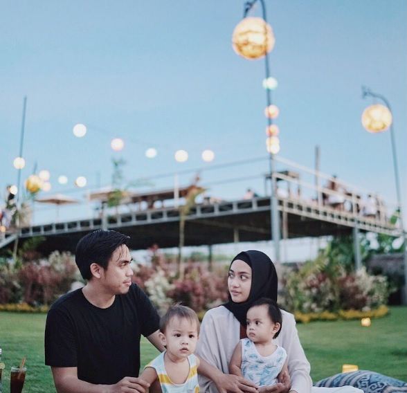 Bukan ke luar negeri, 8 seleb Tanah Air ini pilih liburan ke Bali