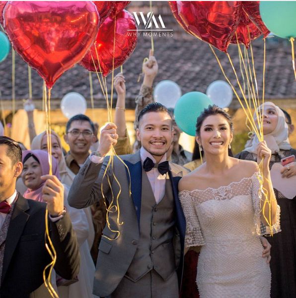 Sah! Ini 10 potret sakral pernikahan Tyas Mirasih dan Rayden Soedjono