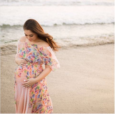 10 Penampilan terbaru Celine Evangelista, hamil makin cantik aja nih