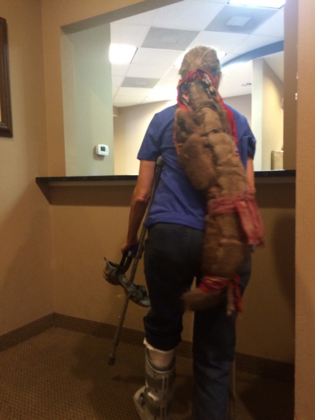 Bukan gimbal biasa, 10 gaya rambut 'mono dreadlock' ini bikin ngeri