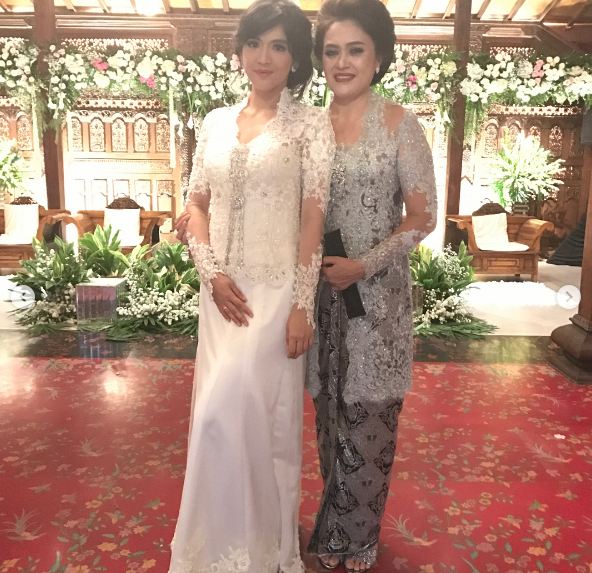 Digelar tertutup, ini 8 potret pernikahan DJ Una dan Irsan Ramadhan