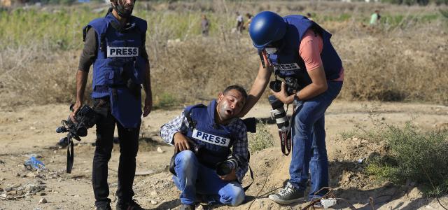 10 Potret perjuangan wartawan perang di Jalur Gaza, nyawa taruhannya