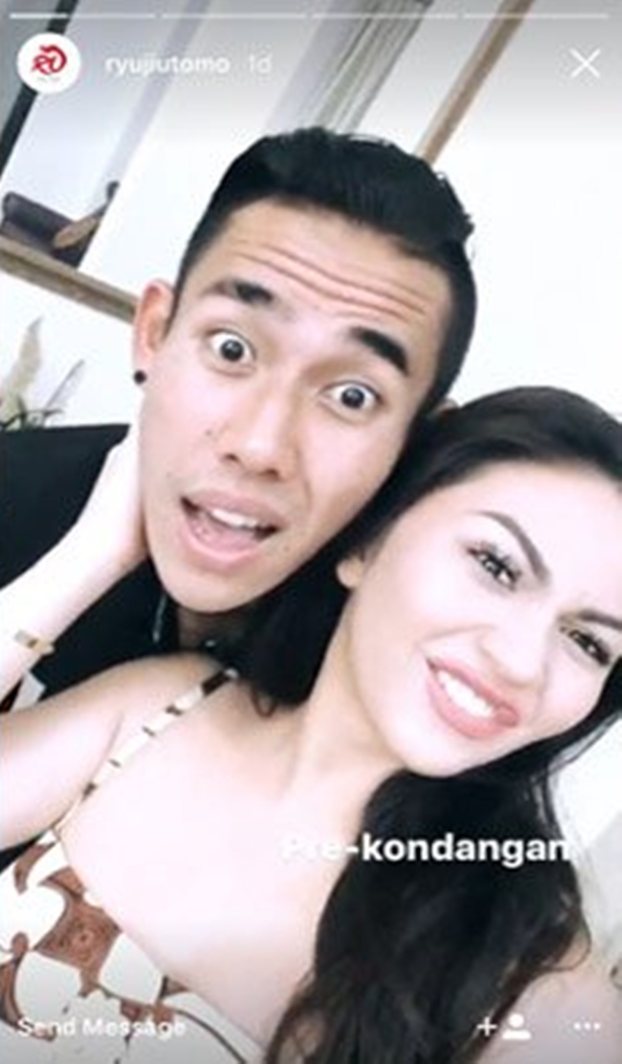 Kilas balik kemesraan Ariel Tatum-Ryuji Utomo, beneran udah putus nih?