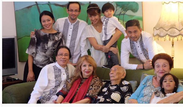 7 Pernikahan ini bikin sesama artis jadi saudara ipar, dunia sempit ya