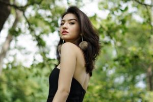 4 Seleb Indonesia jebolan ajang kecantikan ini jajal dunia tarik suara