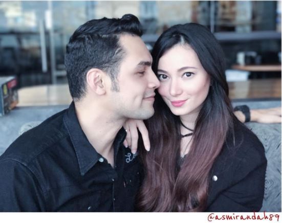 Lama tak terdengar kabarnya, ini 10 potret kemesraan Asmirandah-Jonas 