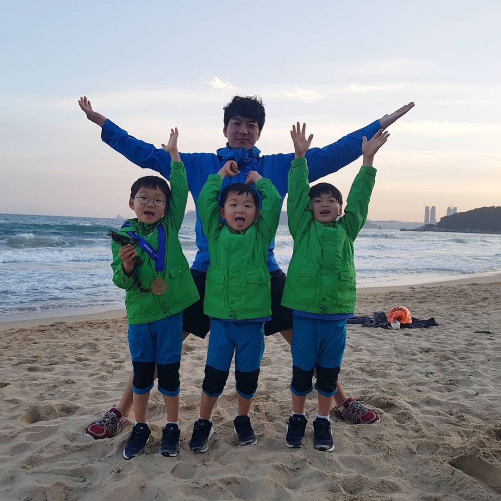 12 Foto terbaru Song Triplets yang sekarang makin gede, bikin gemes