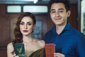 Lagi, belum setahun menikah 5 seleb ini digugat cerai pasangannya