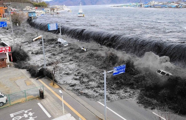 10 Bencana alam dunia yang paling besar & mengerikan sepanjang sejarah