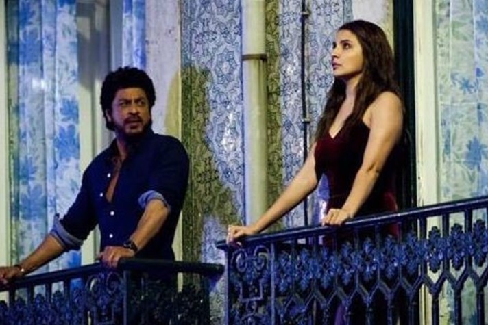 Jadi fans berat Shah Rukh Khan, cowok ini datangi 12 lokasi filmnya