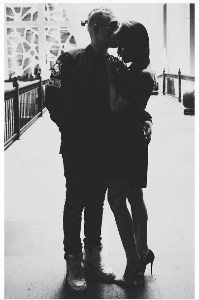 10 Potret mesra Rizal 'Armada' dan pacarnya ini serasi abis