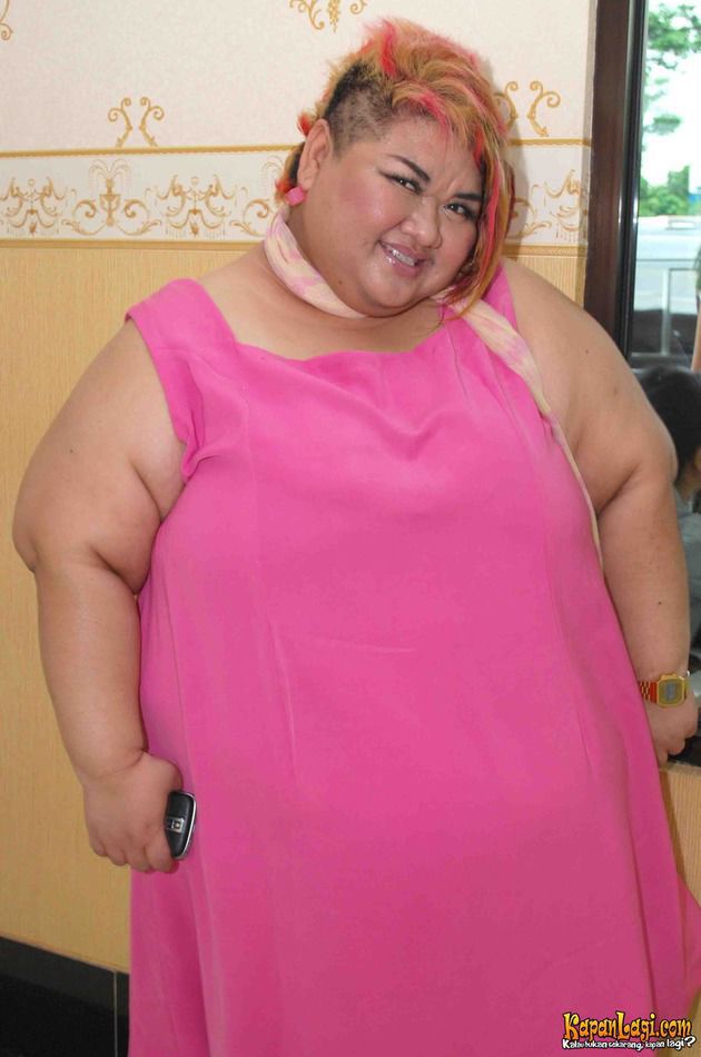 7 Foto lawas Pretty Asmara, seleb 90-an yang tersandung kasus narkoba