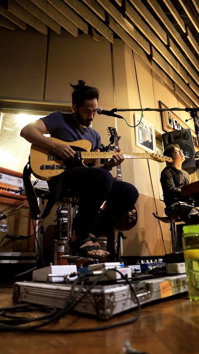 Diguncang isu perceraian, David NOAH justru unggah foto kesibukan ini