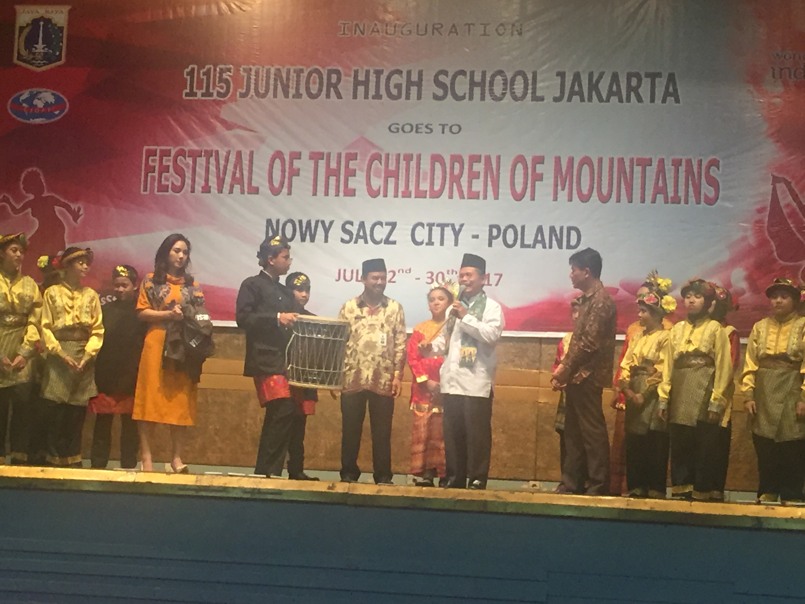 Tampil di Polandia, SMP Negeri 115 Jakarta kembali jadi duta budaya