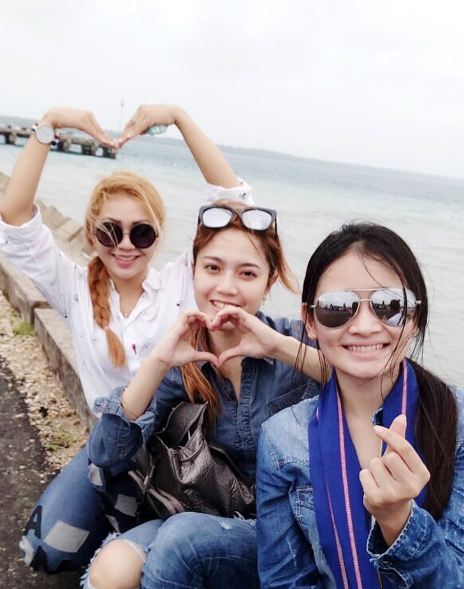 10 Potret kompaknya Trio Macan saat tak di panggung, friendship goals