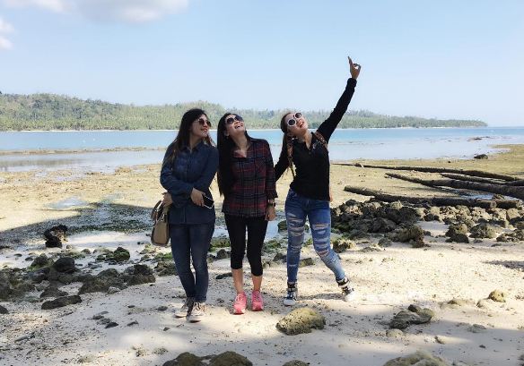10 Potret kompaknya Trio Macan saat tak di panggung, friendship goals